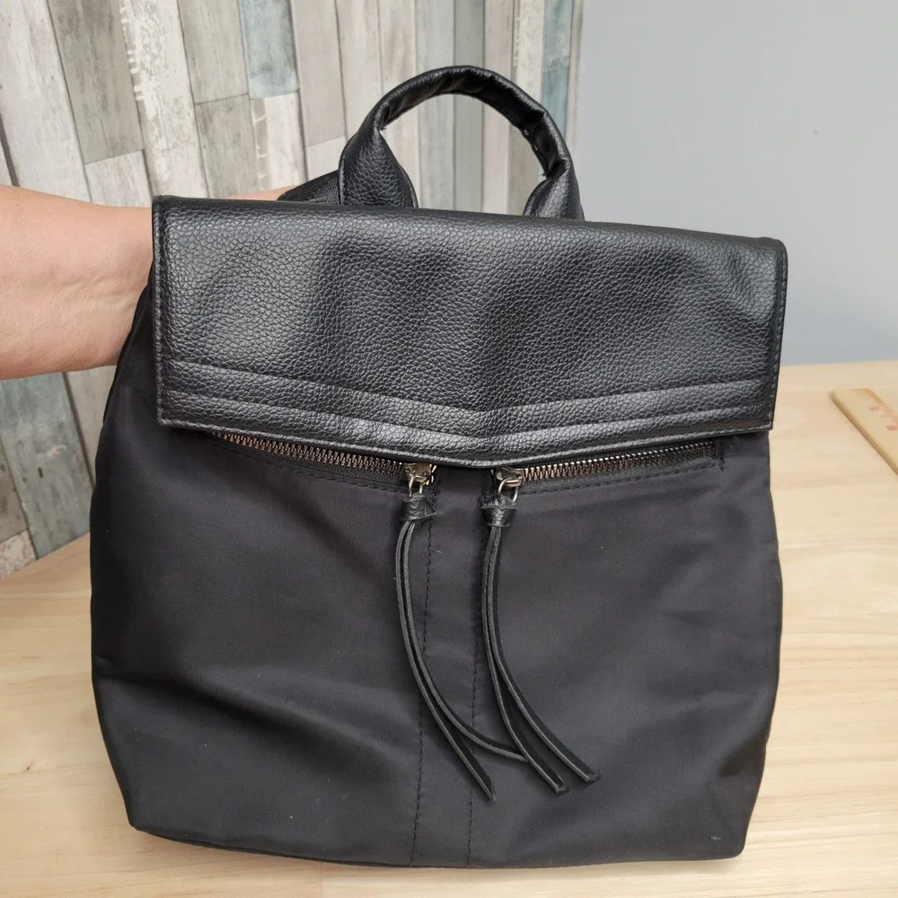 Botkier Backpack‎ Womens Medium Black Nylon New York Logo Strap Travel Gorpcore